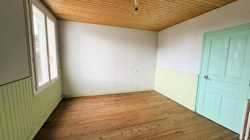 Maison - 122 m² - 8 pièces