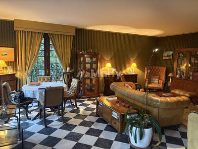 Maison - 152 m² - 6 pièces