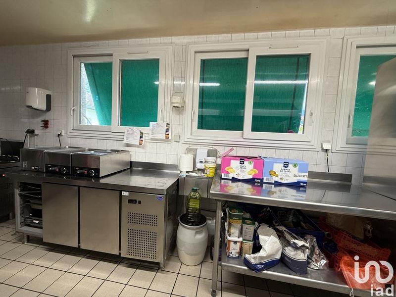 Local commercial - 200 m²