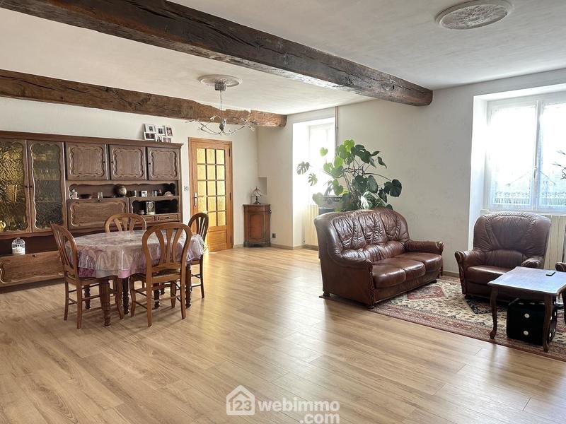 Maison - 182 m² - 6 pièces