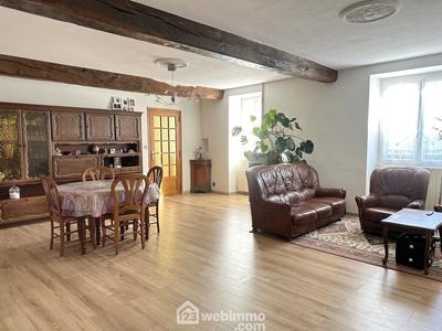 Maison - 182 m² - 6 pièces