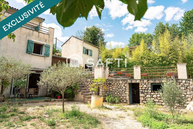 Maison - 232 m² - 13 pièces