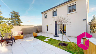 Maison - 130 m² - 6 pièces