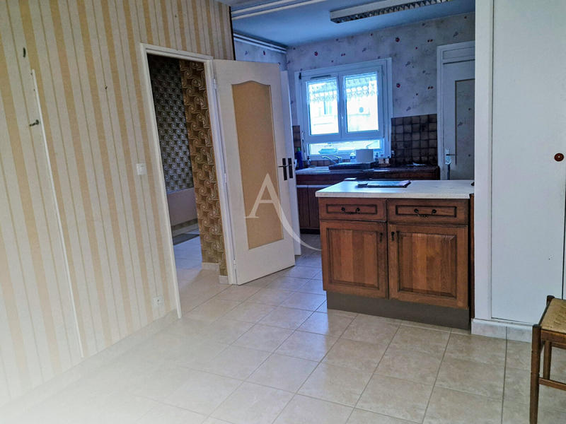 Maison - 101 m² - 5 pièces