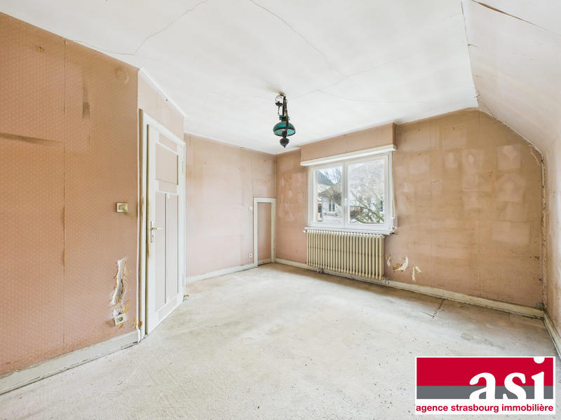 Maison - 94 m² - 5 pièces