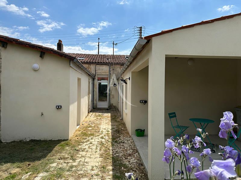 Maison - 96 m² - 4 pièces