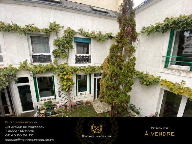 Maison - 227 m² - 11 pièces