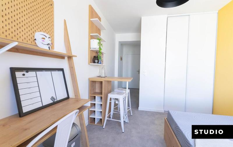 Studio - 17 m² - 1 pièce
