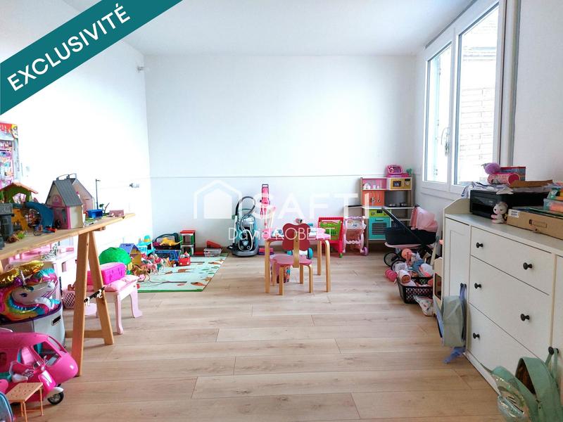 Maison - 98 m² - 5 pièces