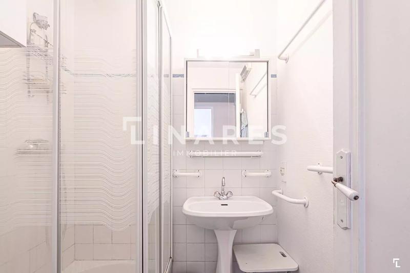 Appartement - 204 m² - 6 pièces