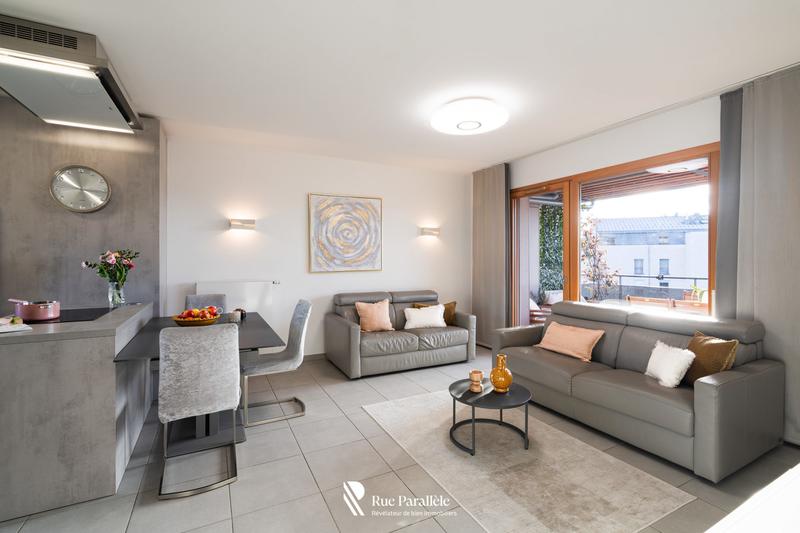 Appartement - 82 m² - 4 pièces