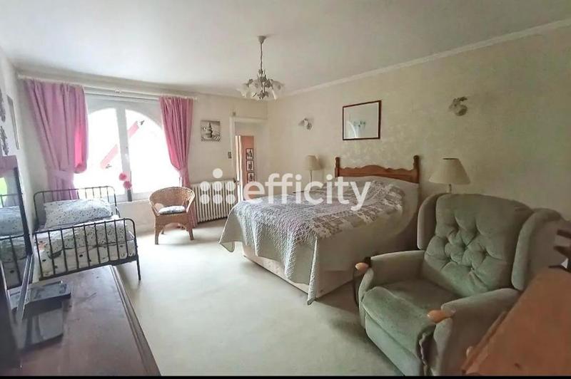 Maison - 171 m² - 6 pièces