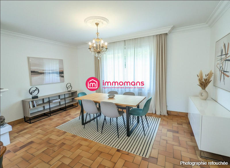 Maison - 176 m² - 7 pièces