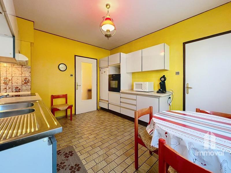 Appartement - 83 m² - 4 pièces