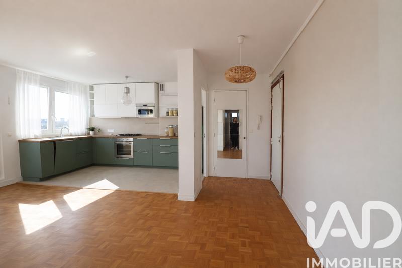 Appartement - 75 m² - 4 pièces
