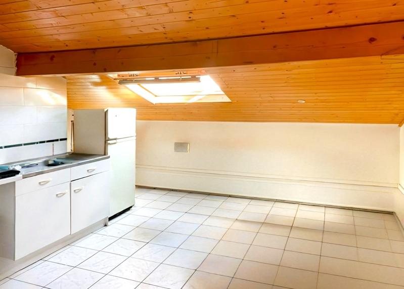 Maison - 200 m² - 8 pièces