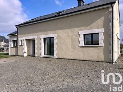 Maison - 171 m² - 8 pièces