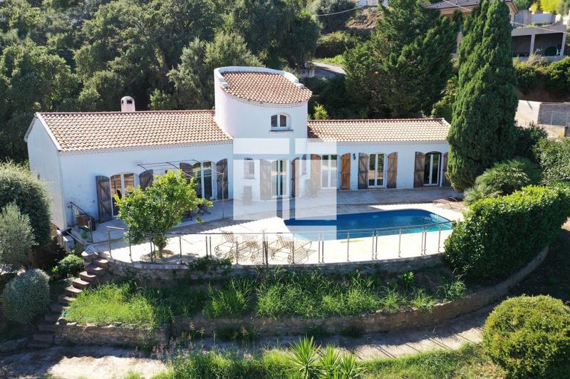 Villa - 150 m² - 5 pièces