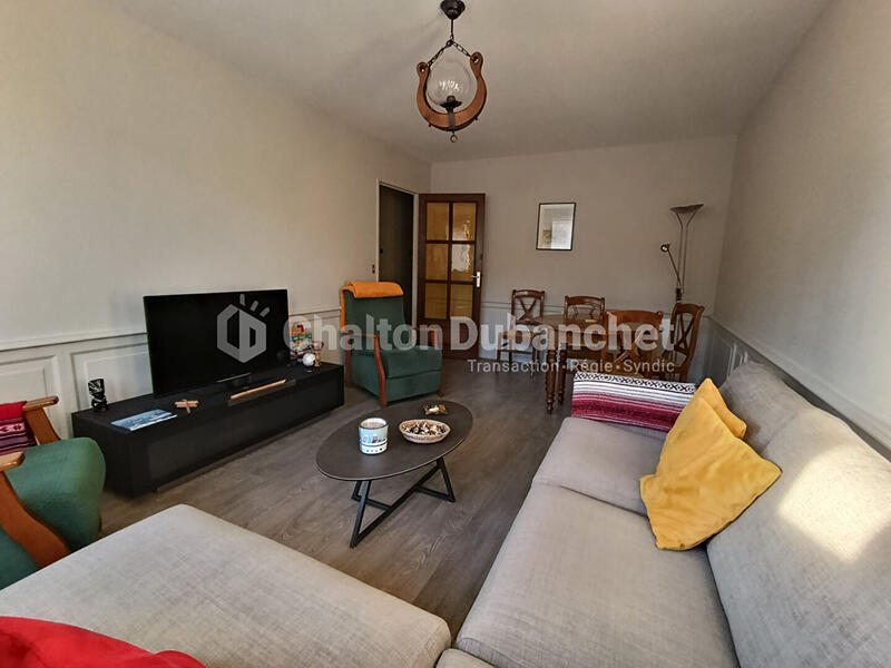 Appartement - 81 m² - 4 pièces