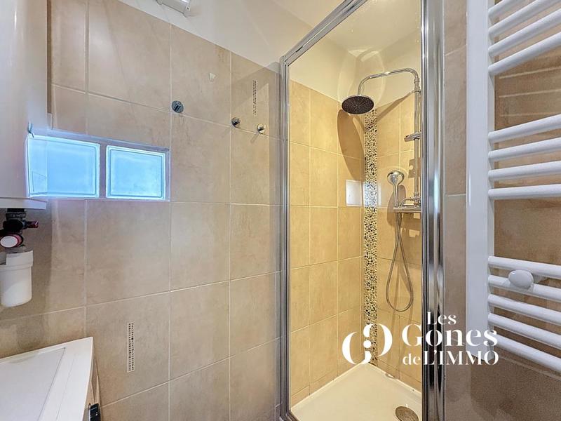 Appartement - 65 m² - 4 pièces