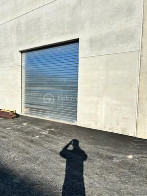 Bureau - 100 m² - 1 pièce