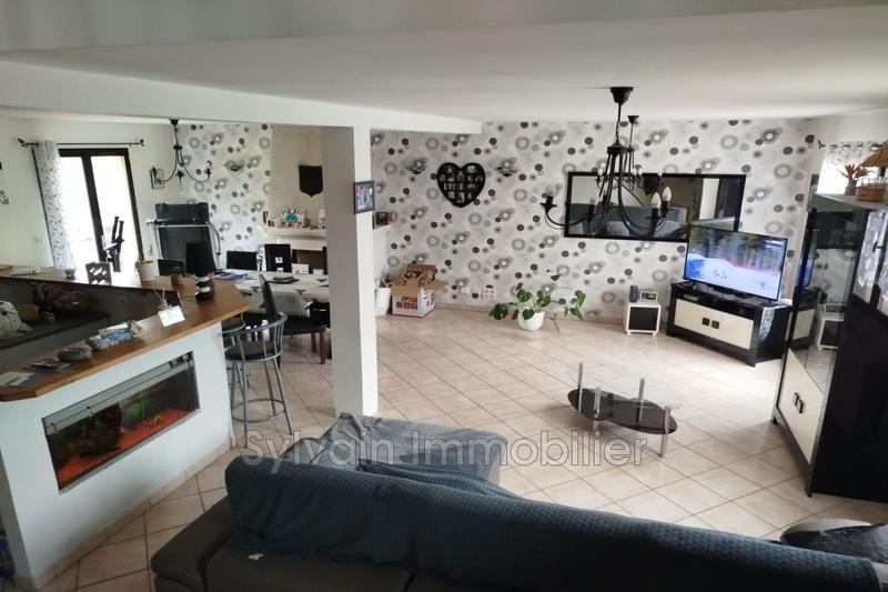 Maison - 115 m² - 5 pièces