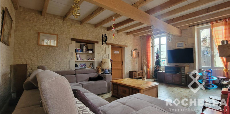 Maison ancienne - 271 m² - 9 pièces