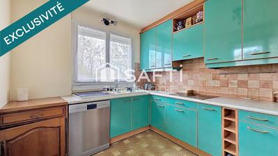 Maison - 180 m² - 6 pièces