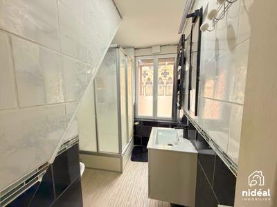 Maison - 80 m² - 6 pièces