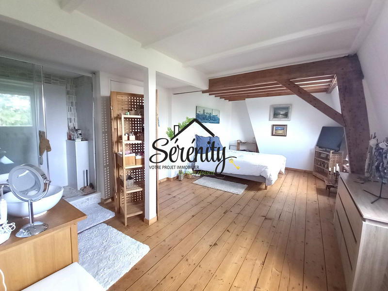 Maison - 200 m² - 9 pièces