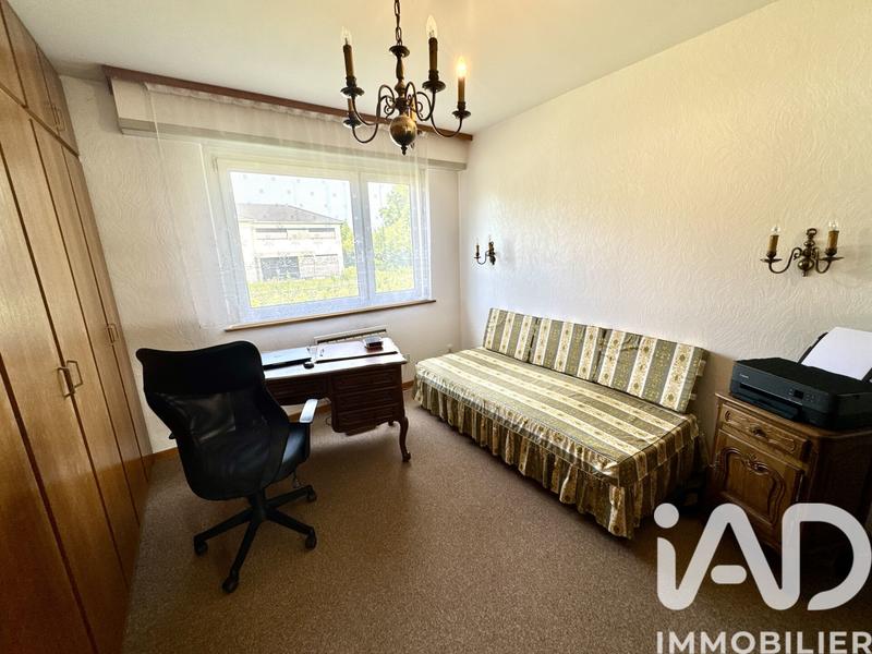 Maison - 201 m² - 7 pièces