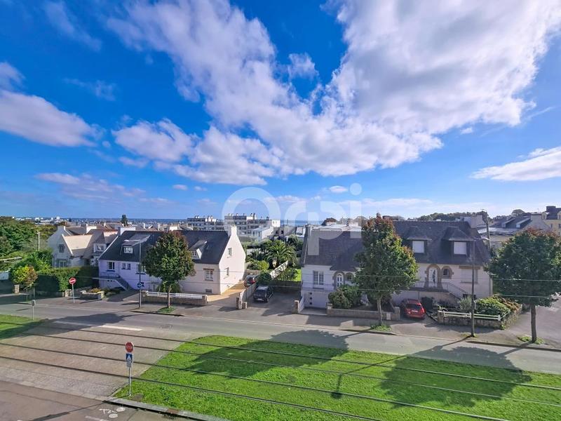 Appartement - 98 m² - 4 pièces