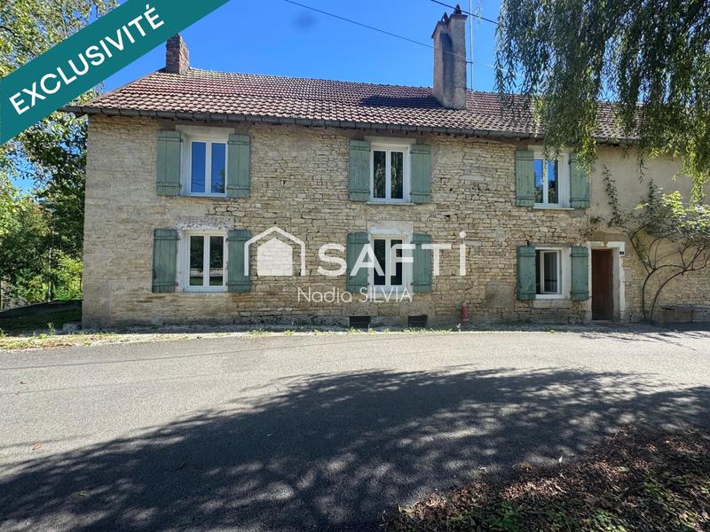 Maison de village - 190 m² - 9 pièces