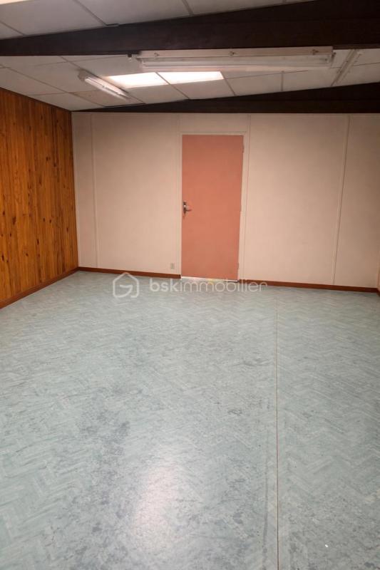 Maison de ville - 550 m² - 12 pièces