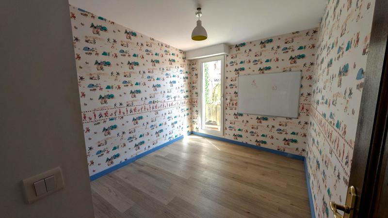 Appartement - 242 m² - 6 pièces