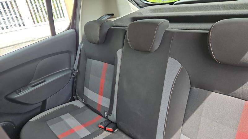 Dacia Sandero Stepway 0.9 TCe 90 Confort