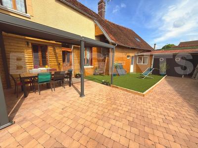 Maison de village - 160 m² - 7 pièces