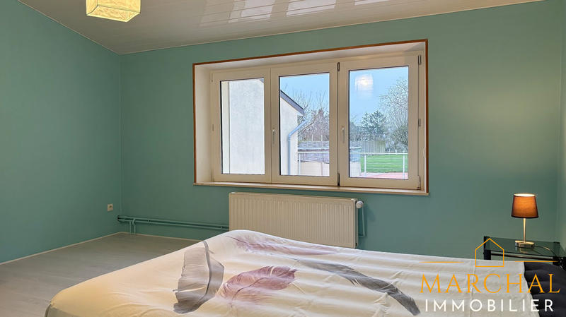 Maison - 235 m² - 7 pièces