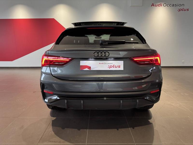 Audi Q3 Sportback 45 TFSIe 245 ch s tronic 6 s line