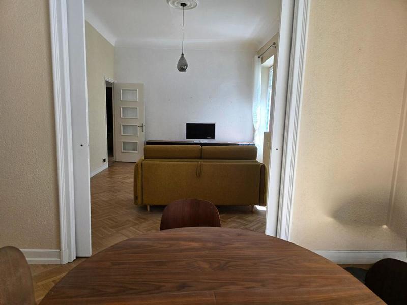 Appartement - 100 m² - 4 pièces