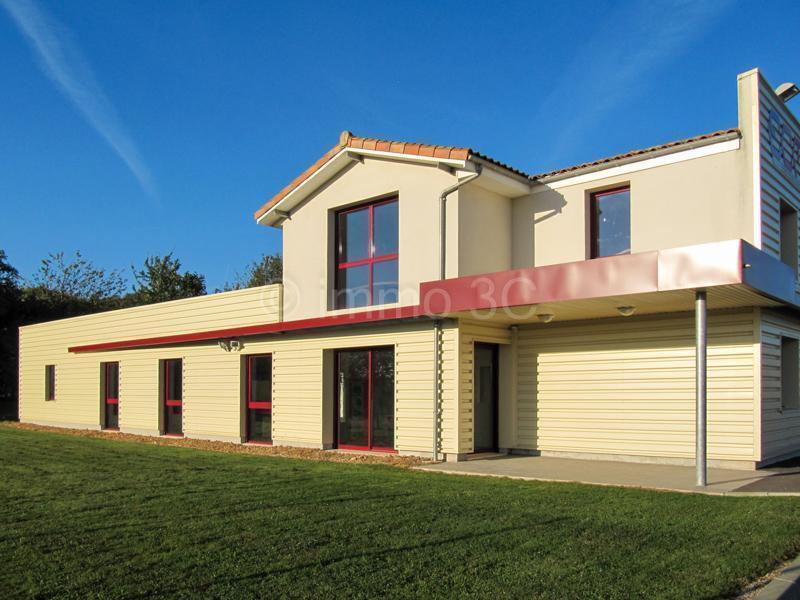 Bureau - 250 m² - 5 pièces