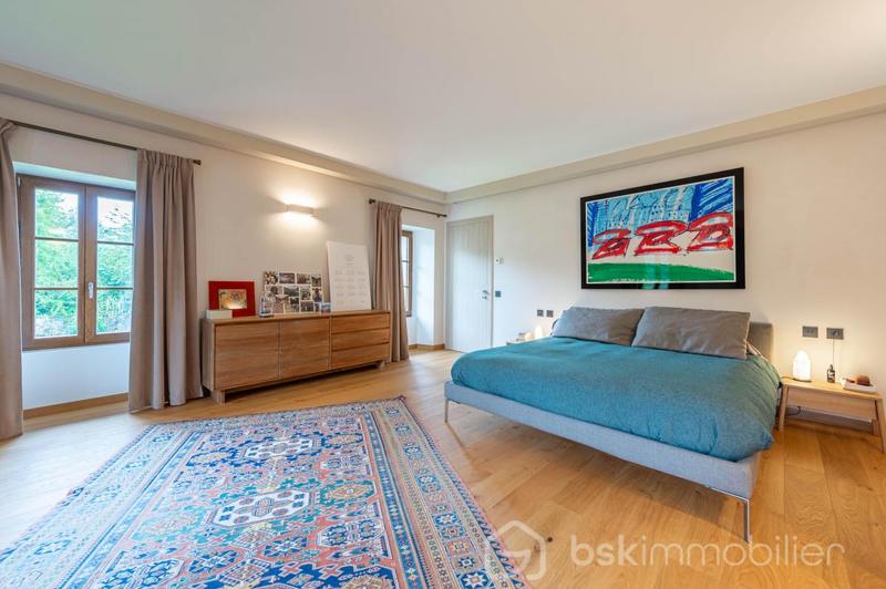 Maison de maîtres - 373 m² - 8 pièces