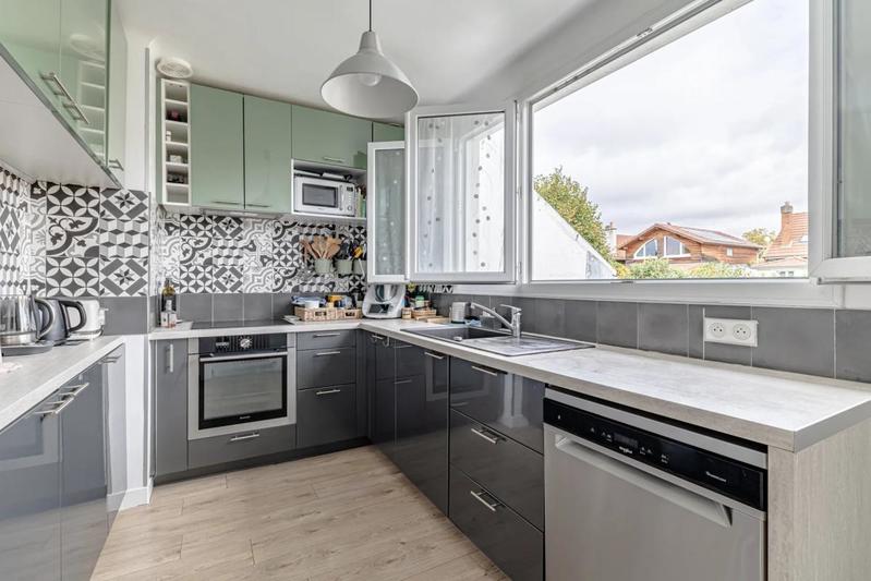 Pavillon - 148 m² - 6 pièces