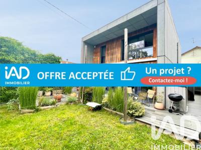 Maison - 110 m² - 5 pièces