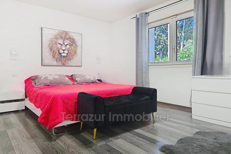 Maison - 157 m² - 4 pièces