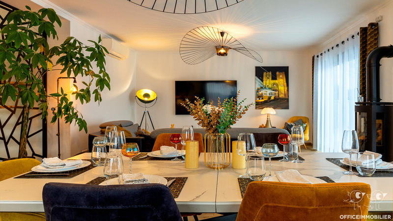 Maison - 160 m² - 6 pièces