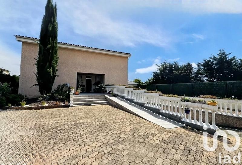 Maison - 263 m² - 8 pièces