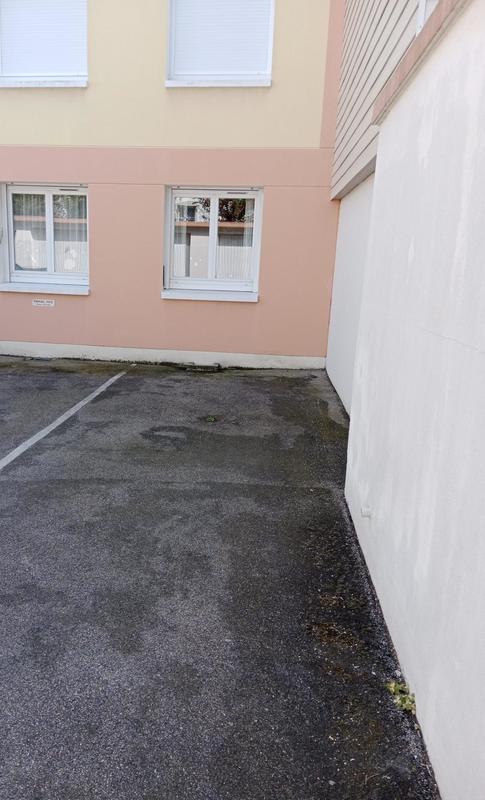 Parking / Garage - 1 m²