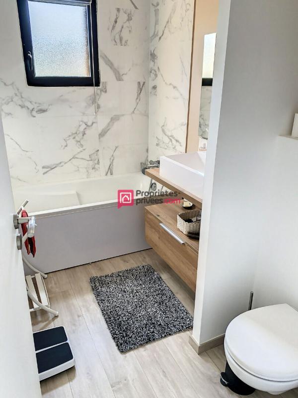 Maison - 128 m² - 5 pièces