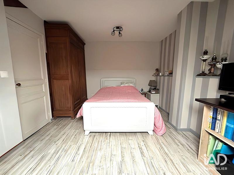 Immeuble - 330 m² - 9 pièces